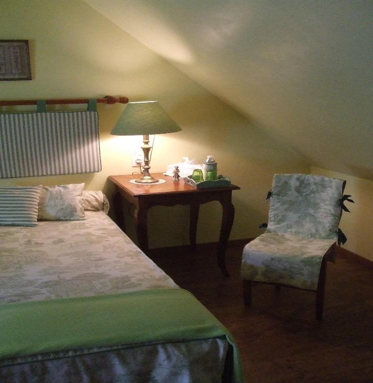 Le Moulin D'Hys Bed & Breakfast La Cropte Room photo